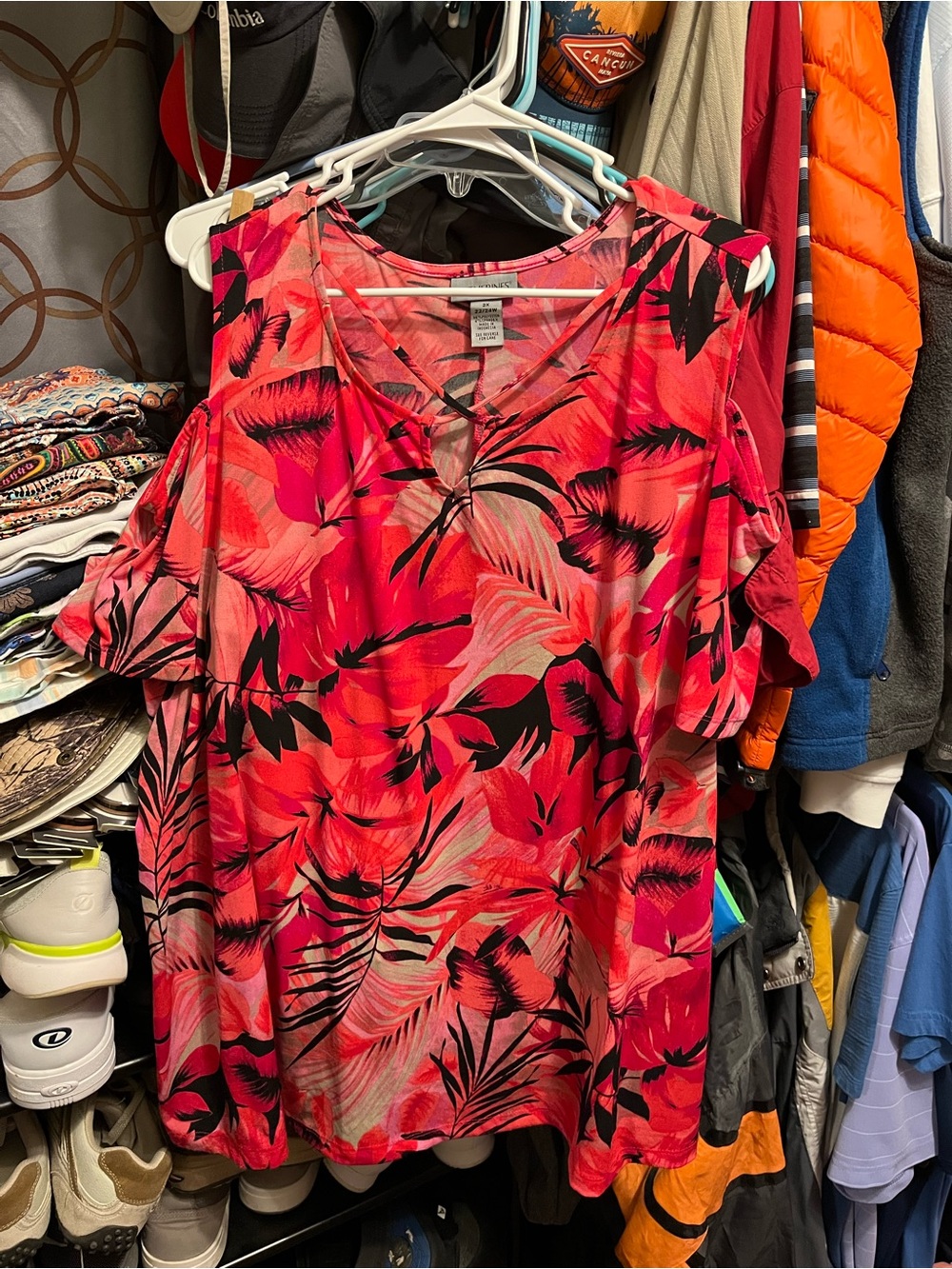 Catherines Coral Tropical Cold-Shoulder V-Neck Tee